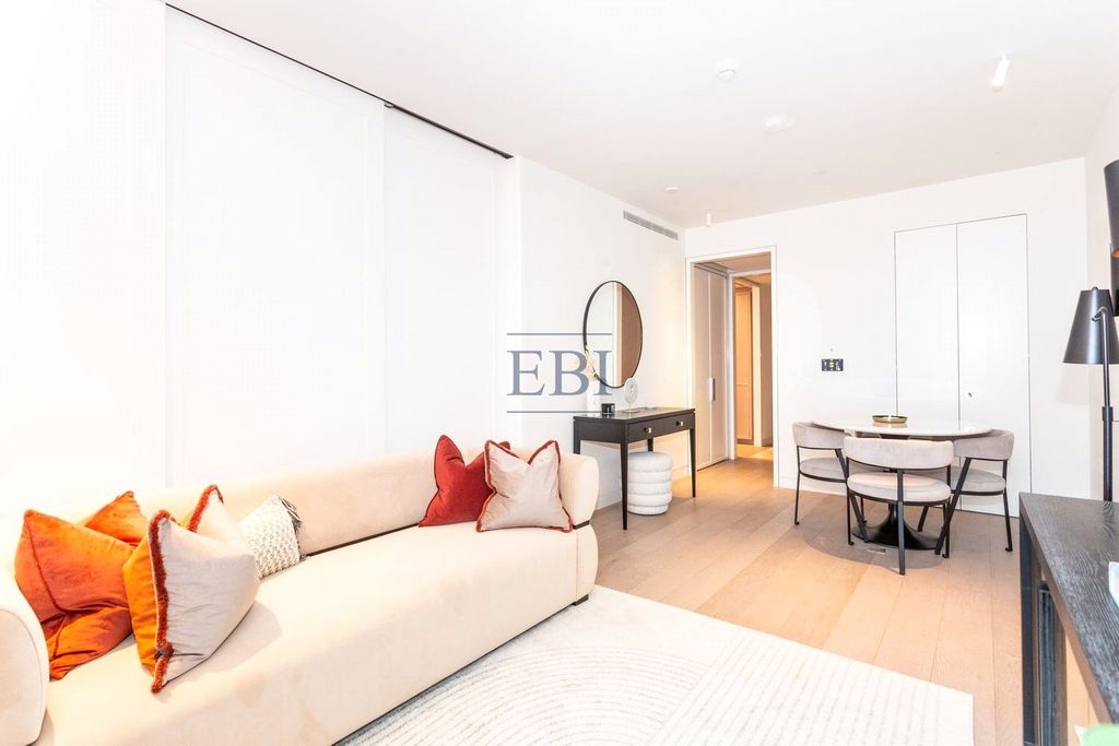 Property photo 2 of 18 Picture No. 84