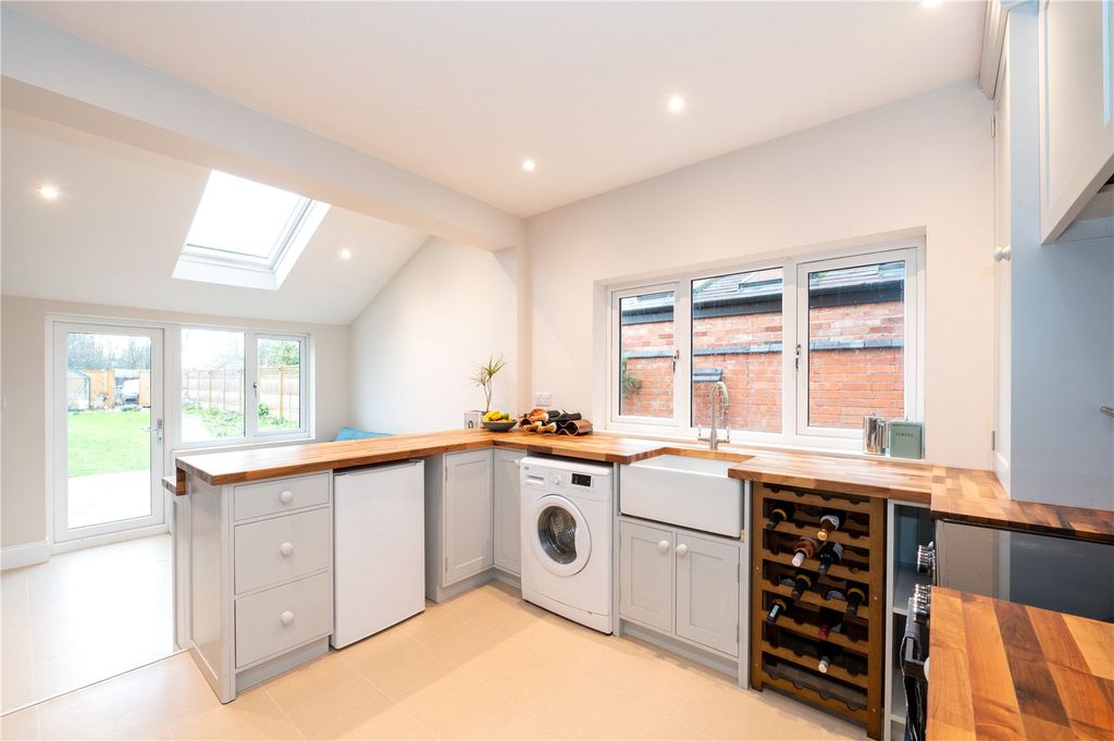 Property photo 2 of 13 Kitchen