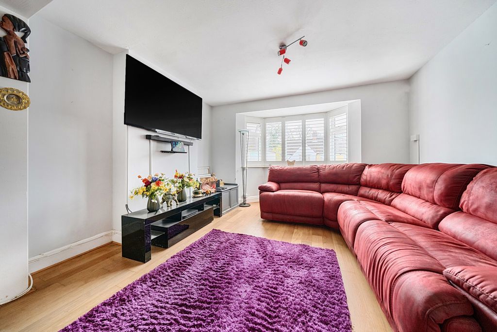 Property photo 3 of 14 1438828-3-69cd3E2...