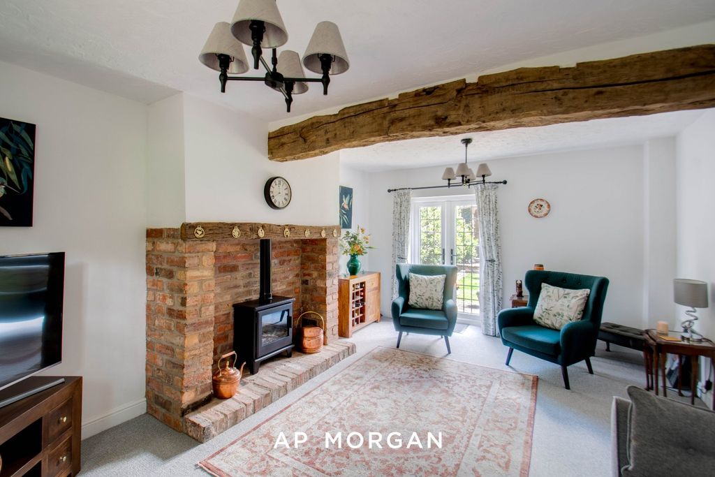 Property photo 2 of 19 Picture No. 05