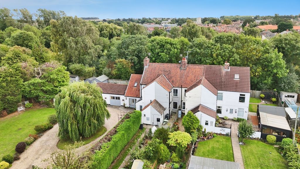 Property photo 1 of 34 4473512