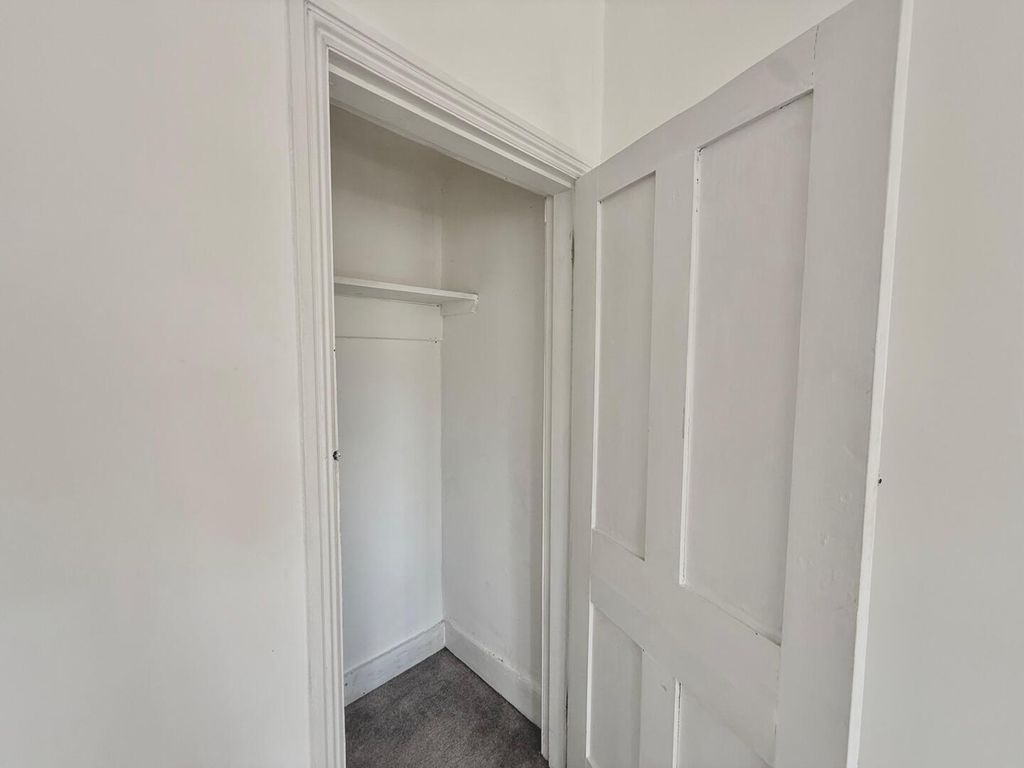 Property photo 3 of 10 Storage In Living Room
