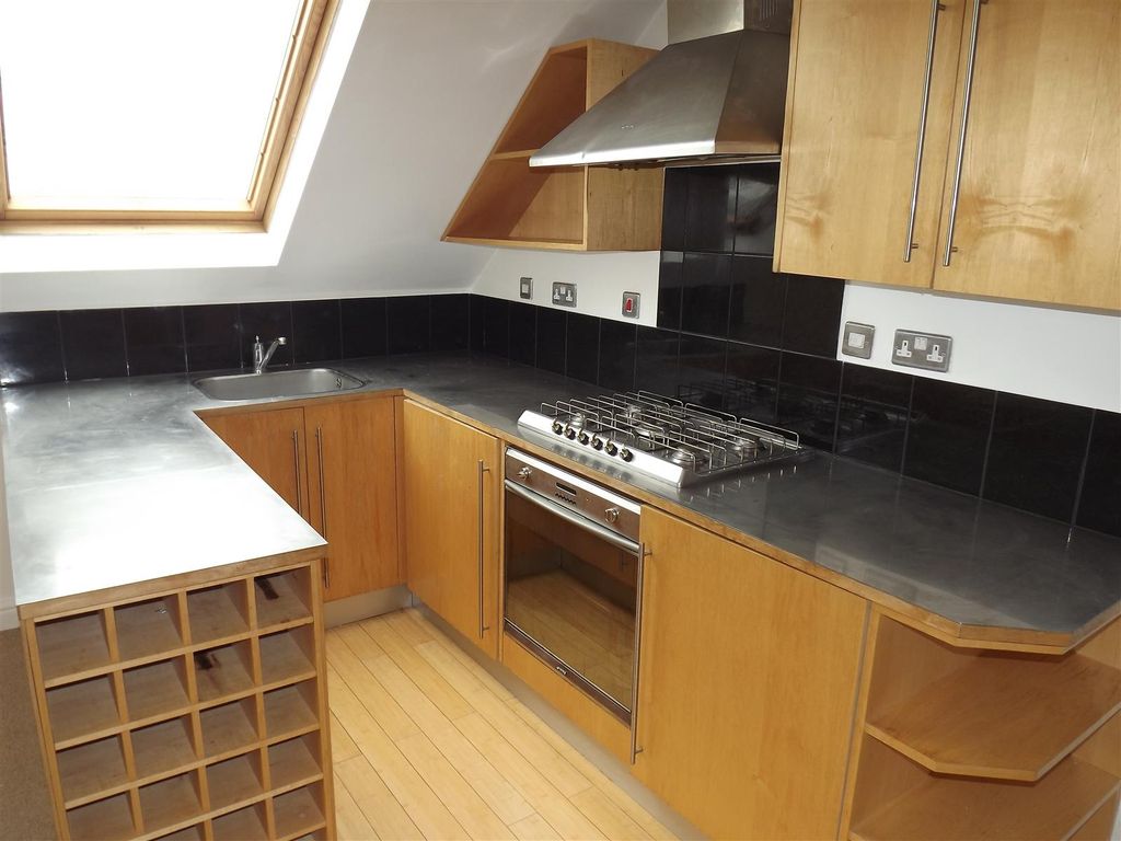 Property photo 1 of 4