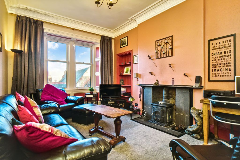 Property photo 2 of 12 Property Image 2