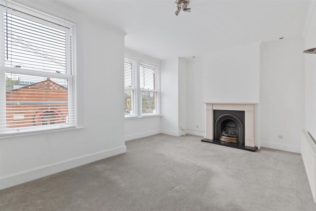 Property photo 2 of 11 Reception Room