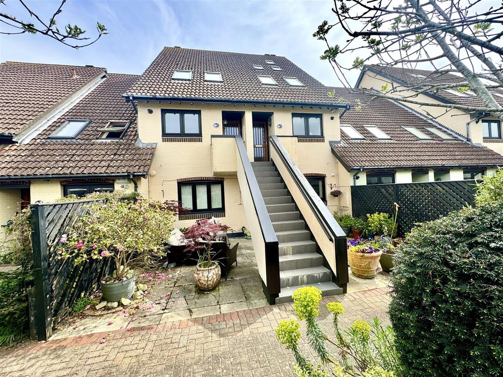 Property photo 2 of 30 Img_6062.Jpg