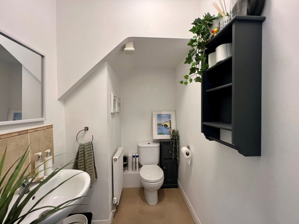 Property photo 3 of 11