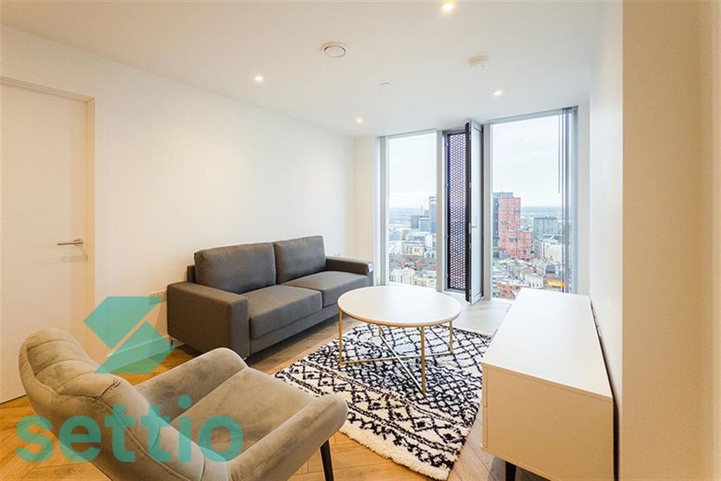 Property photo 1 of 12 (Main)