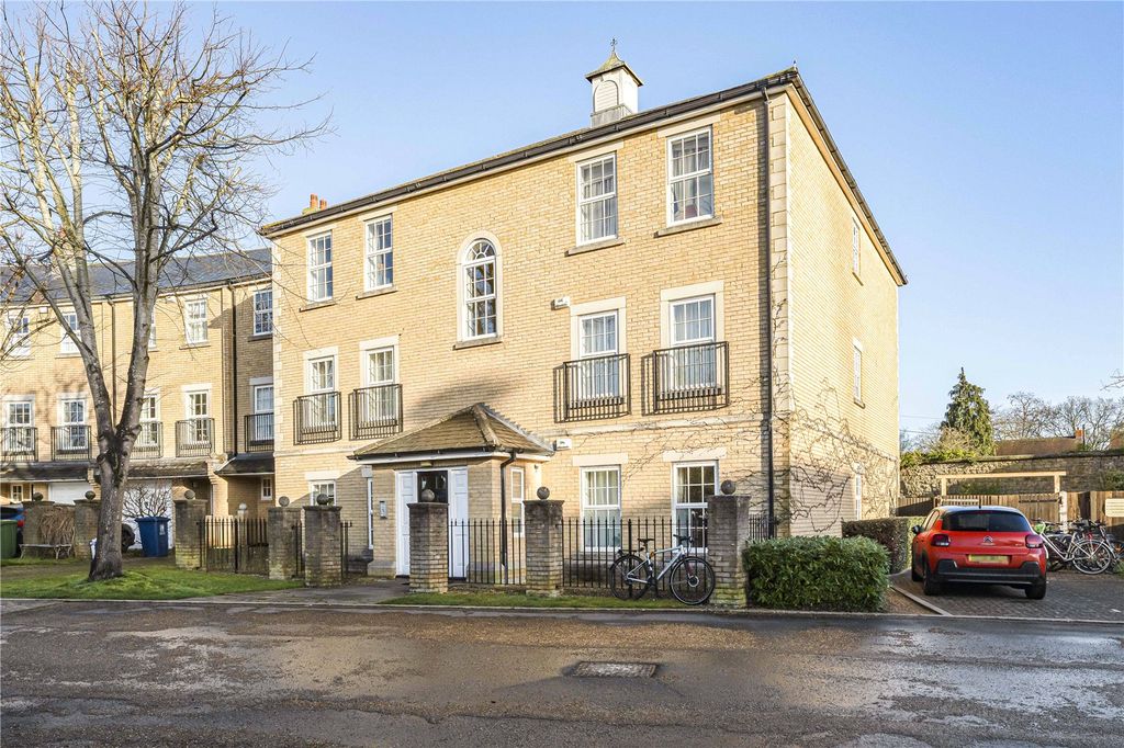 Property photo 1 of 11 Picture No. 12