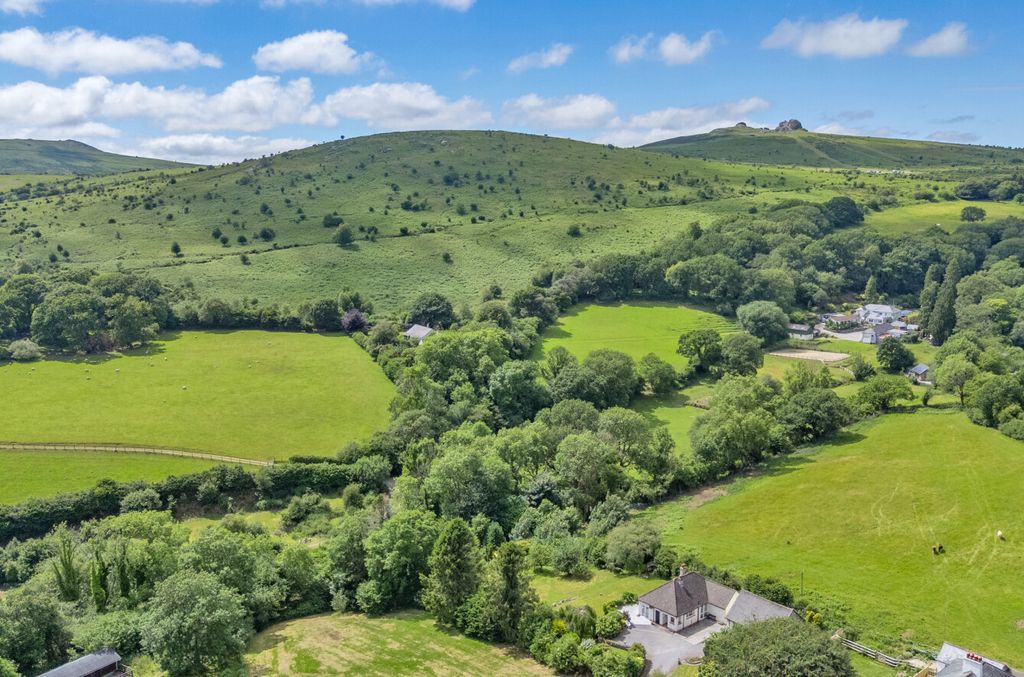 Property photo 2 of 16 Drone Image