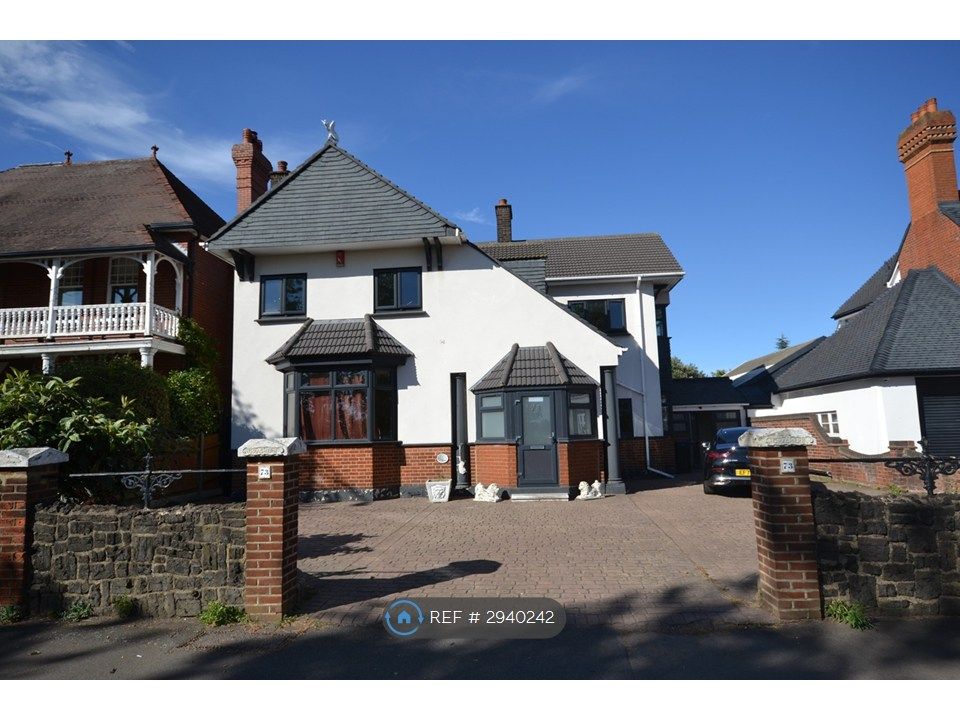 Property photo 1 of 24