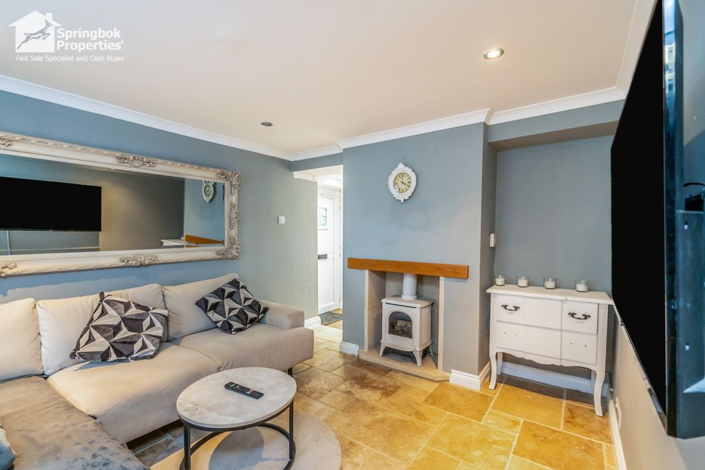 Property photo 3 of 13 Image 2