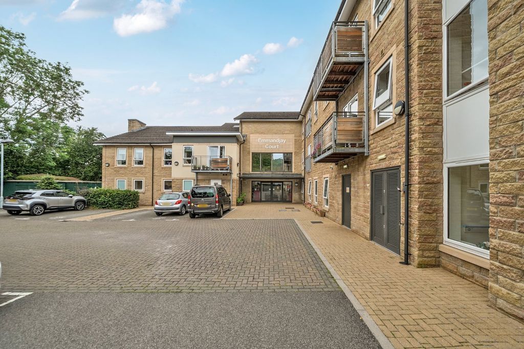 Property photo 1 of 18 Picture No. 26