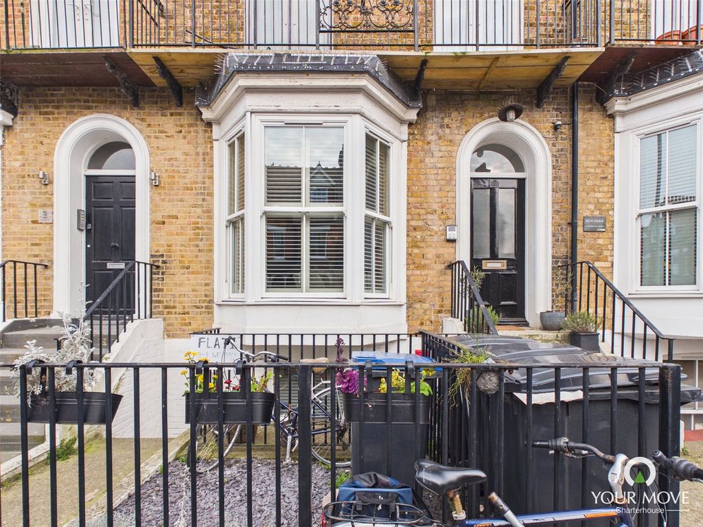 Property photo 1 of 13 Picture No. 11