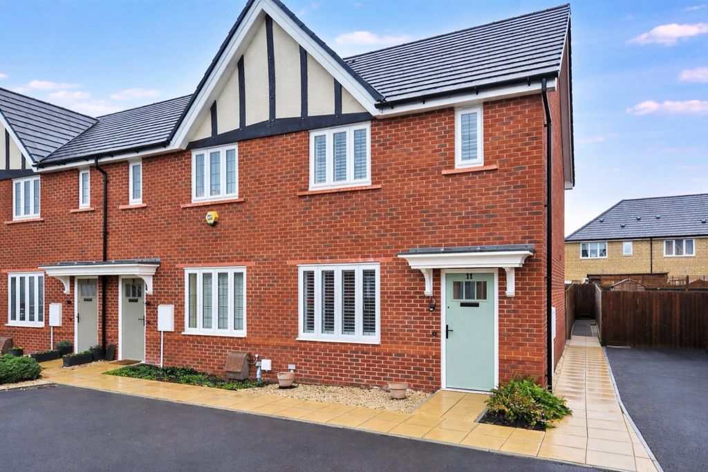 Property photo 1 of 15 343Ac321-3B9B-4218-Aea8-5101F3E069C0