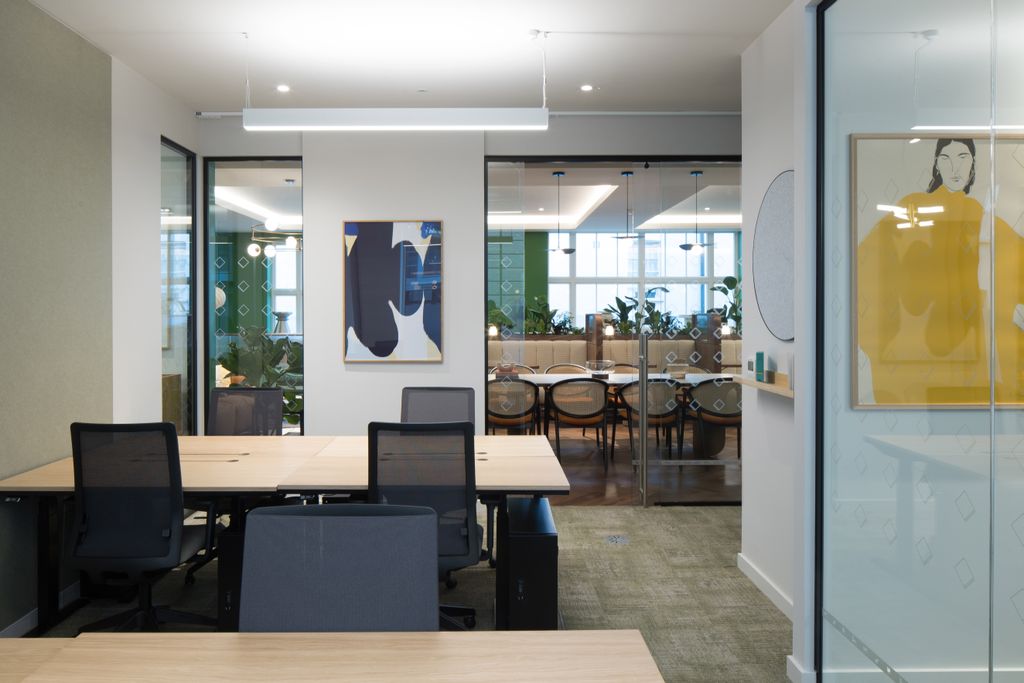 Property photo 3 of 6