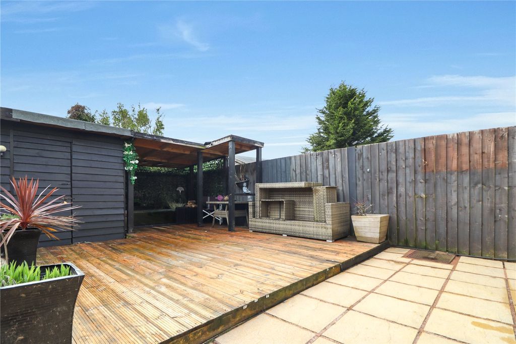 Property photo 2 of 16 Picture No. 22