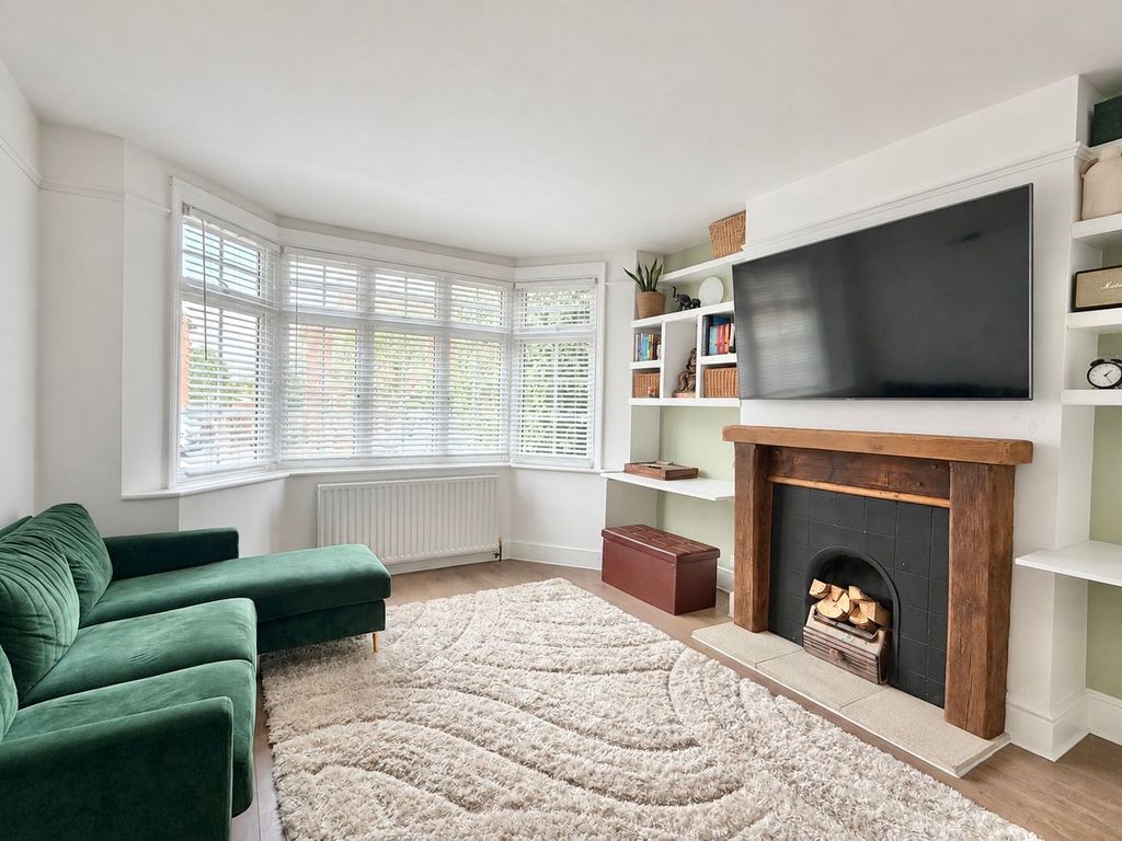 Property photo 2 of 15