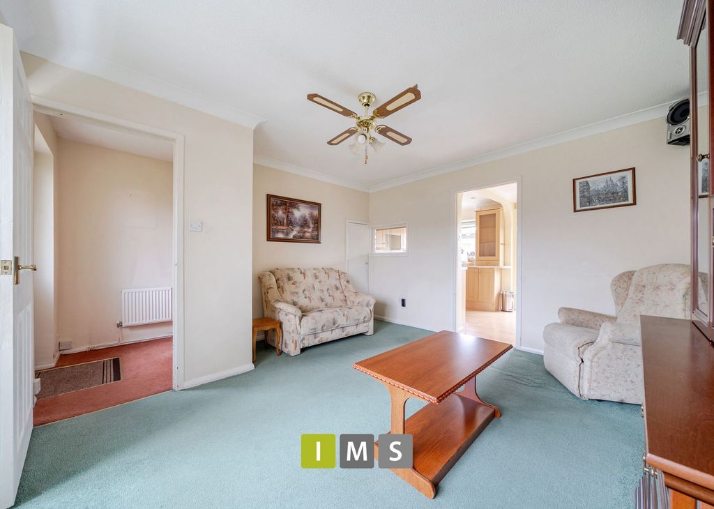 Property photo 2 of 18