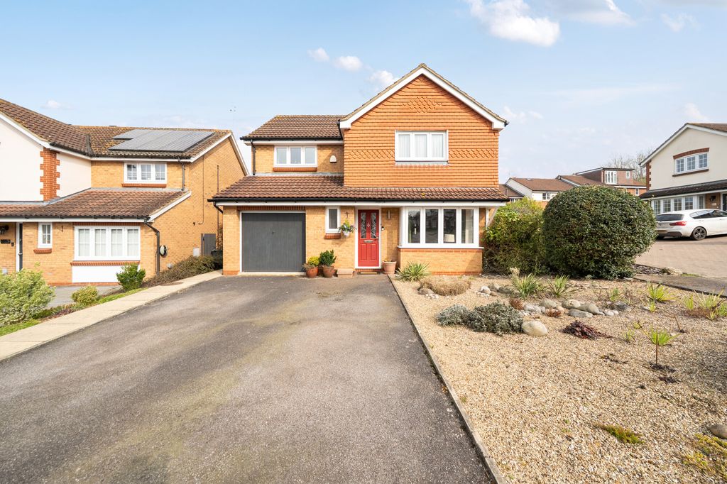 Property photo 1 of 17