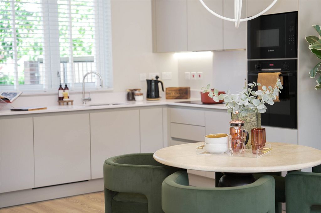 Property photo 2 of 10 Coanda Show Home