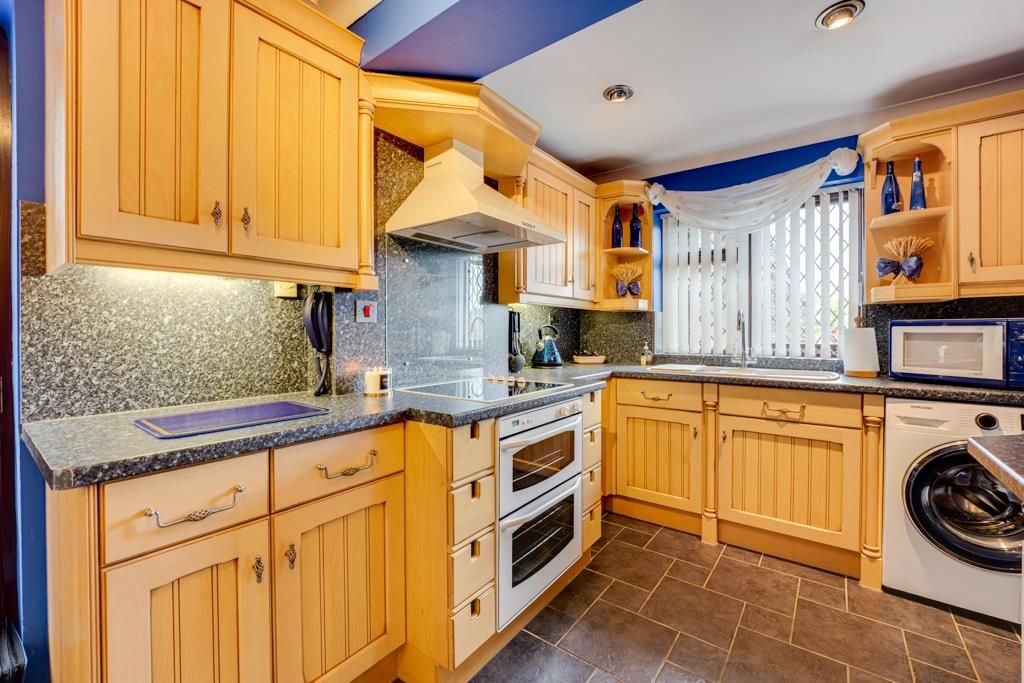 Additional image 7 of 3 bed detached house for saleNN16, Bramble Close, Kettering
