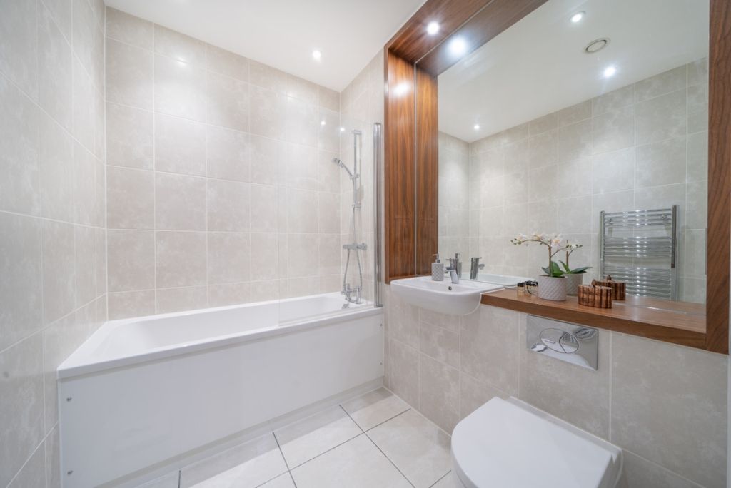 Property photo 2 of 10 968075 (7)