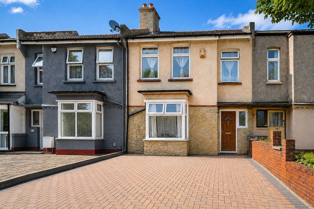 Property photo 1 of 23 Picture No. 28