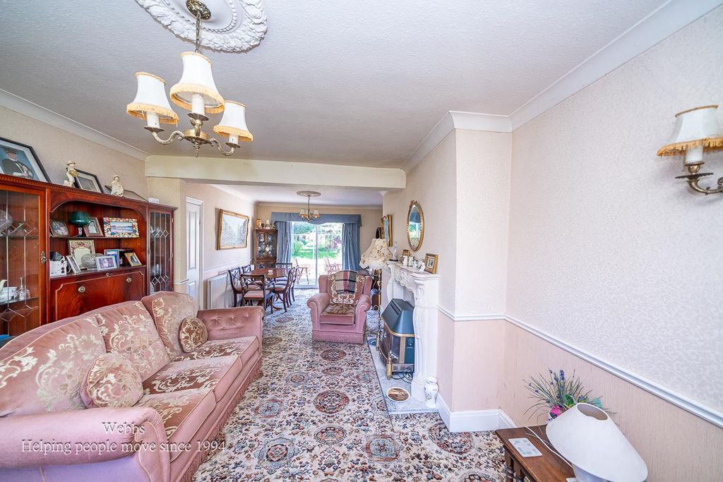 Property photo 3 of 34 Webbs-5.Jpg