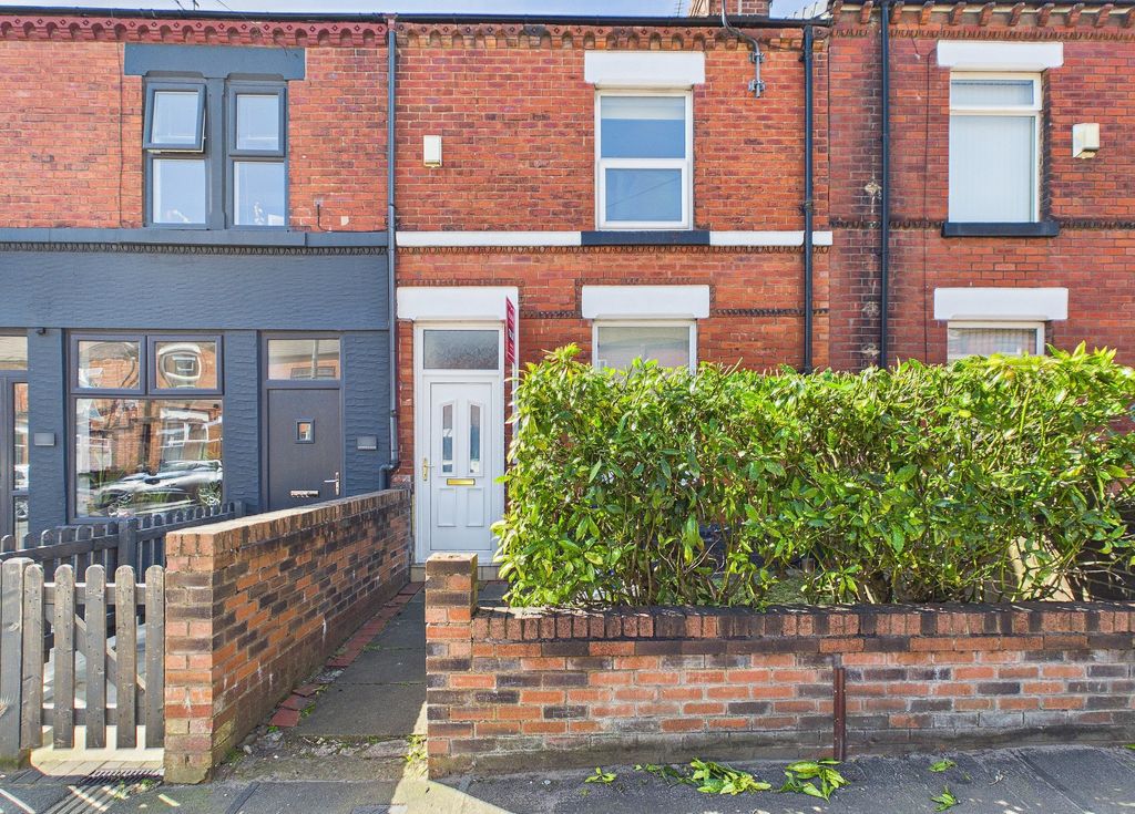 Property photo 1 of 24