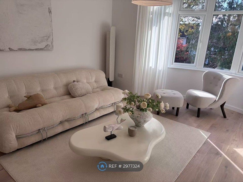 Property photo 3 of 29