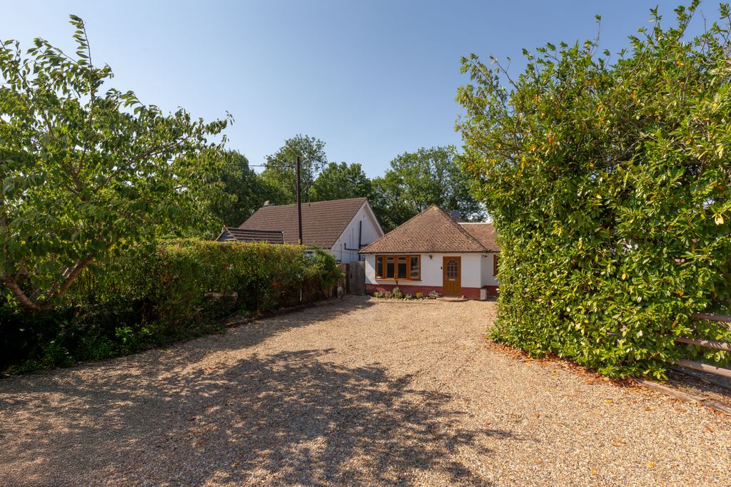 Property photo 1 of 15 Picture No. 02