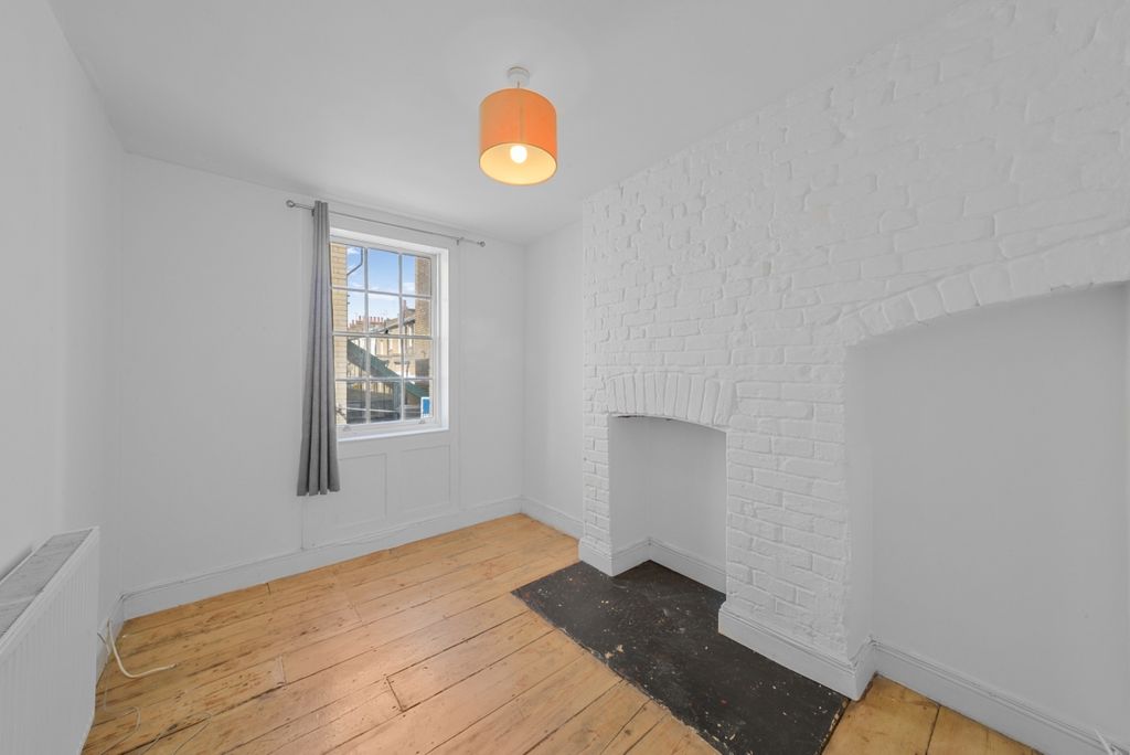 Property photo 3 of 7 Dsc_1383_High