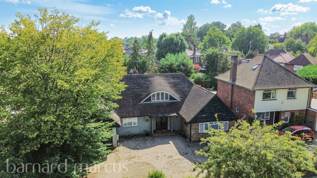 Property photo 1 of 18