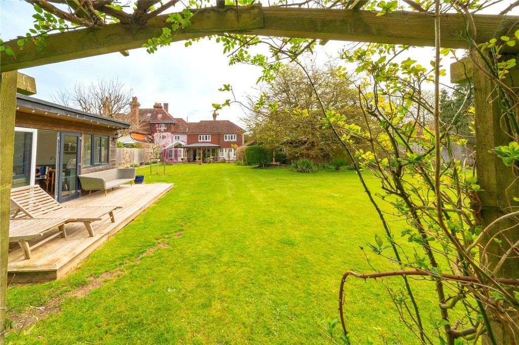 Property photo 1 of 46 Picture No. 67