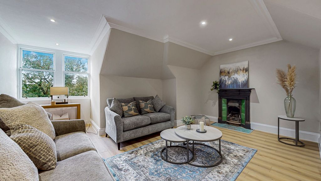 Property photo 2 of 24 42-Print-11 Kirklee Quadrant Flat 3.3_36
