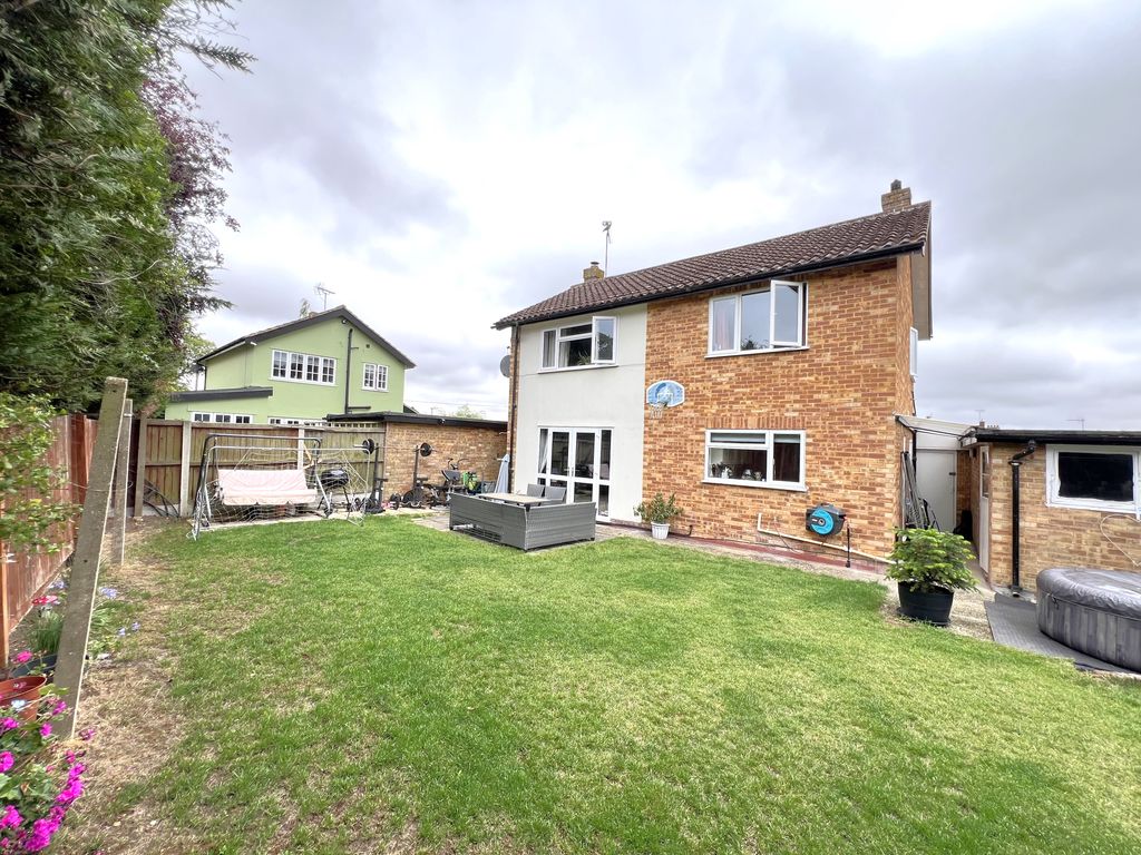 Property photo 3 of 13