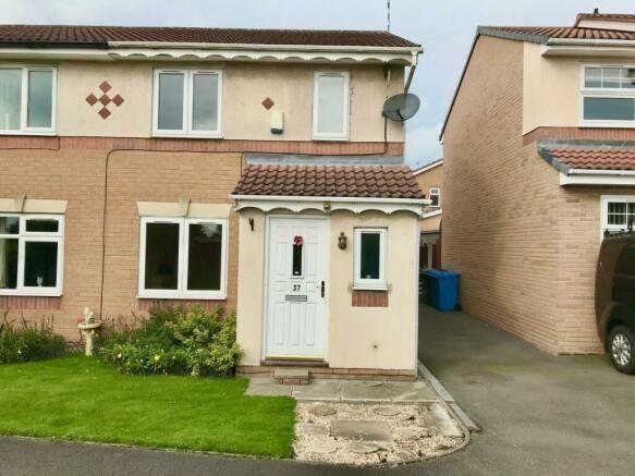 Property photo 1 of 12 Front