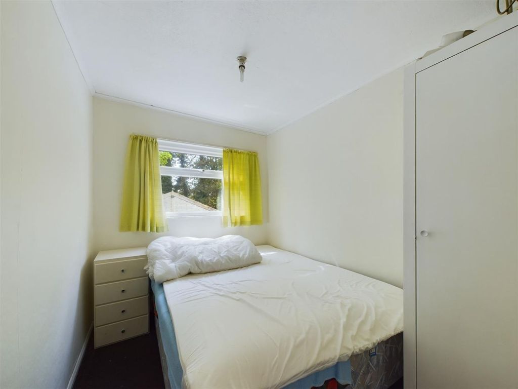 Property photo 3 of 12 Cam02546G0-Pr0190-Still002.Jpg