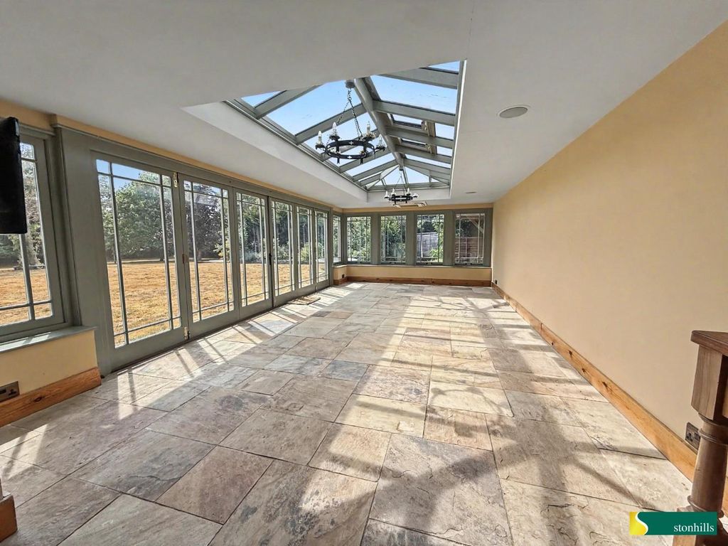 Property photo 2 of 25 11.Jpg