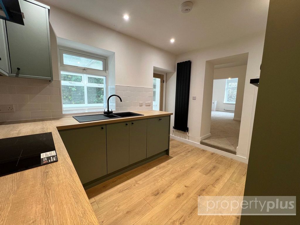 Property photo 1 of 23 Picture No. 20