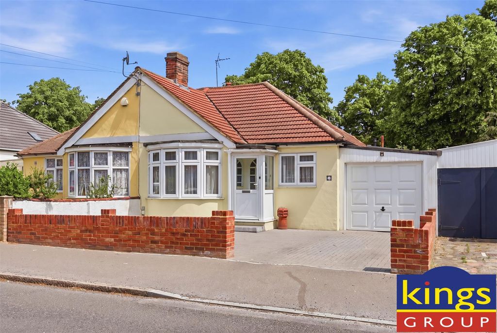 Property photo 1 of 18