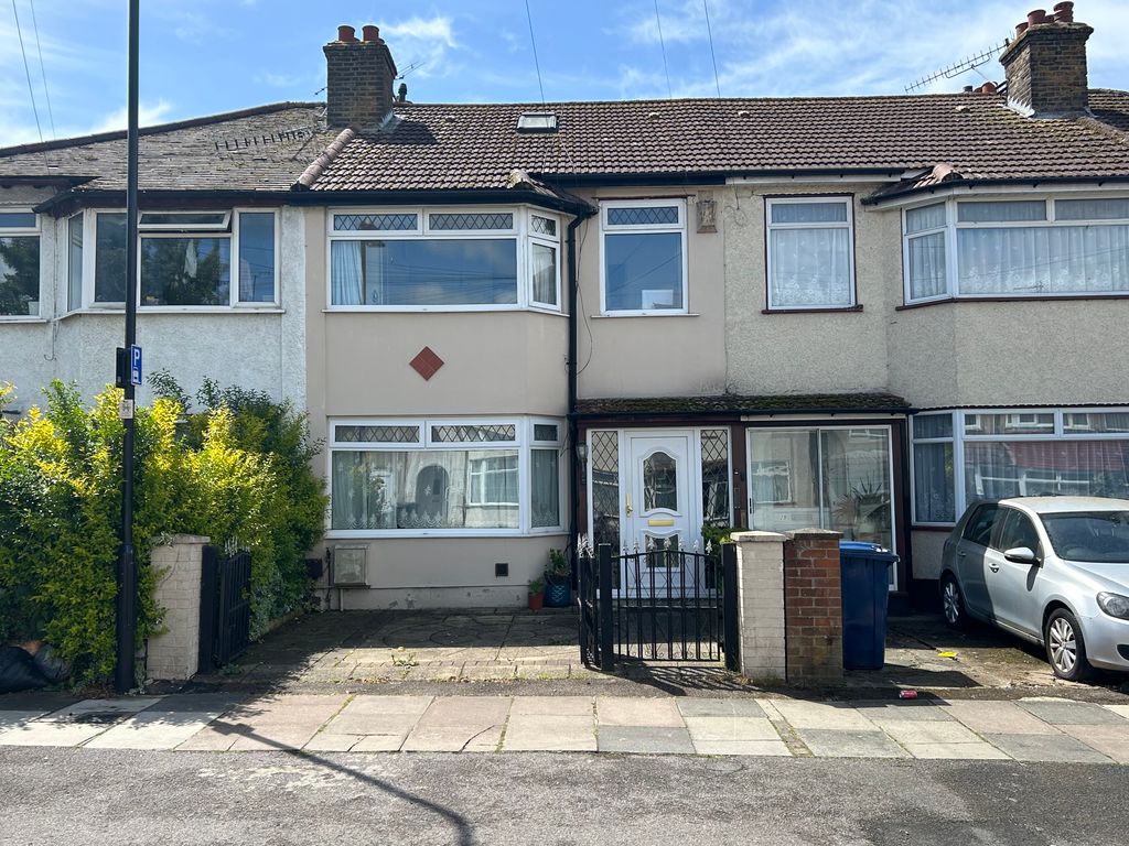 Property photo 1 of 25