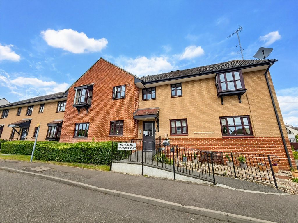 Property photo 1 of 14