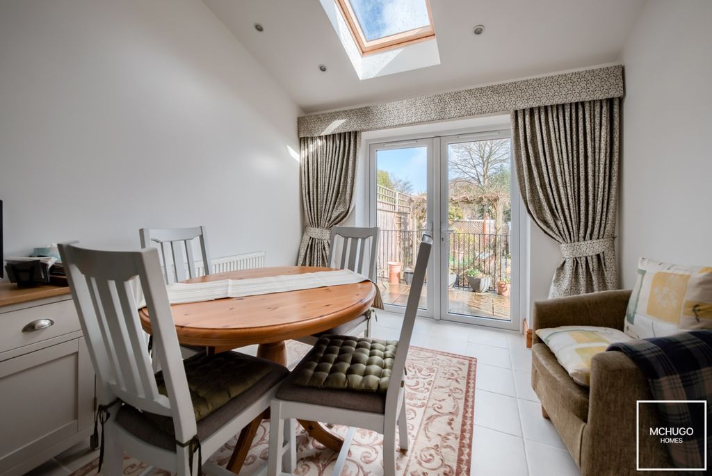 Property photo 2 of 14 Xt5A0415-Hdr(3)