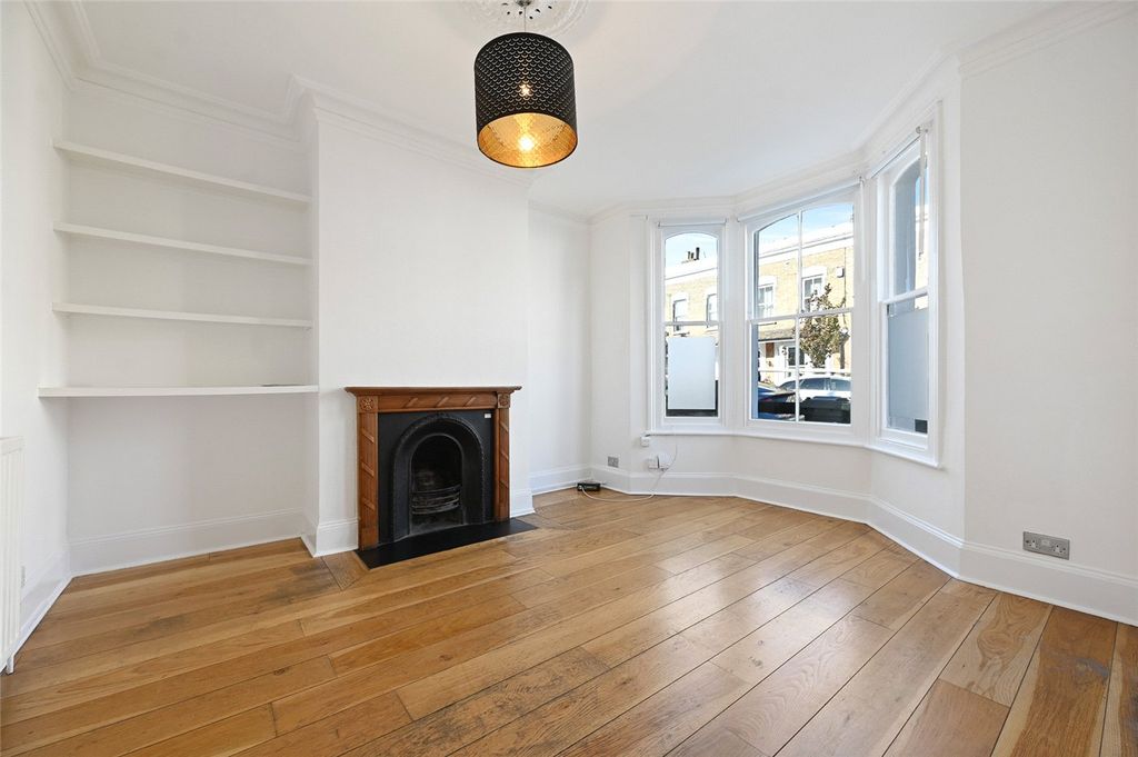 Property photo 2 of 7 Picture No. 14