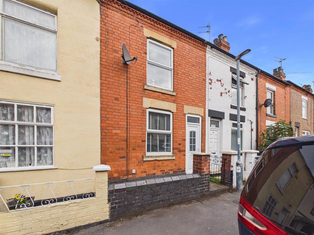 Property photo 1 of 8 Cam04627G0-Pr0104-Still030 (2).Jpg