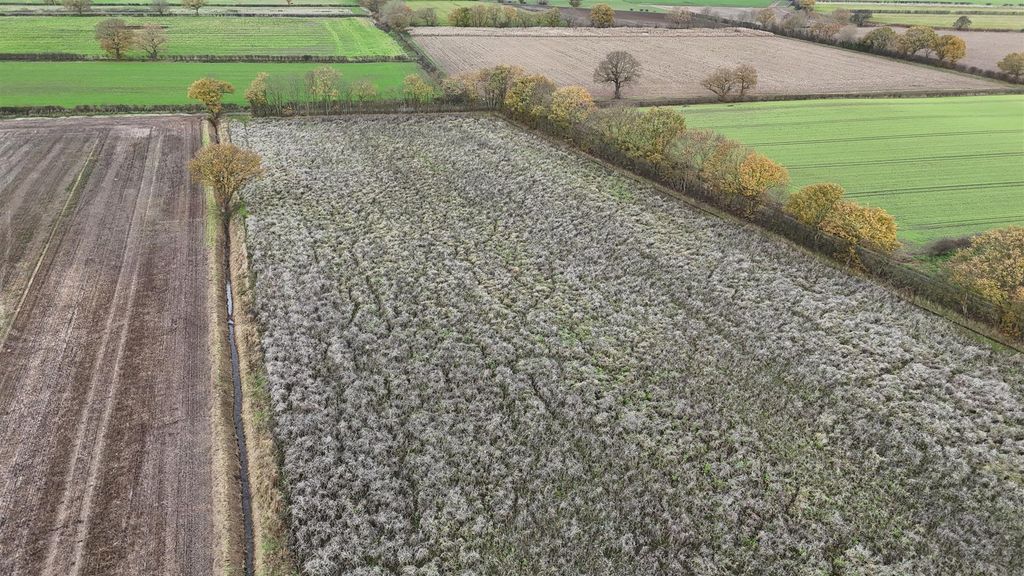 Property photo 3 of 5 Lot 2