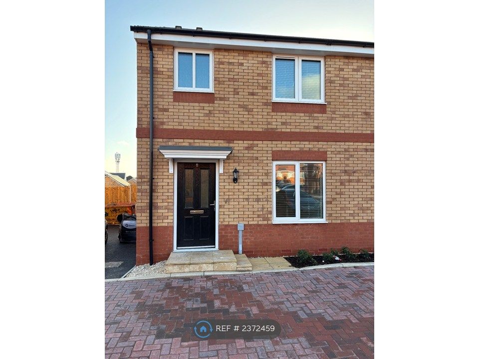 Property photo 2 of 21