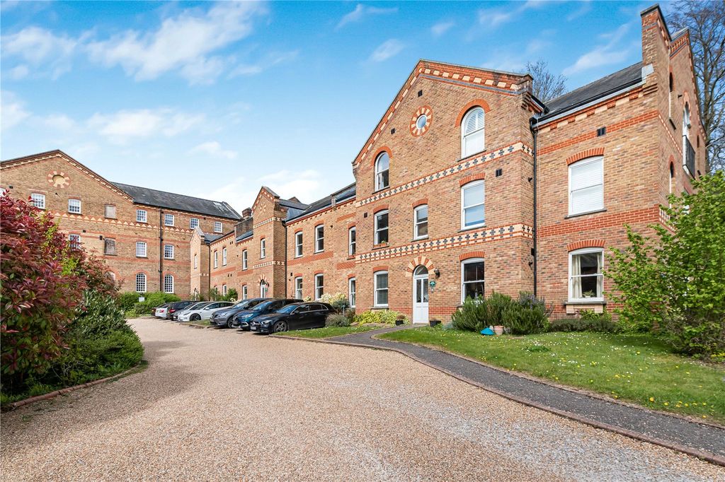 Property photo 1 of 14 Picture No. 20